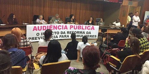 Reforma da Previdência é mais cruel com as mulheres, diz ex-ministro da Saúde